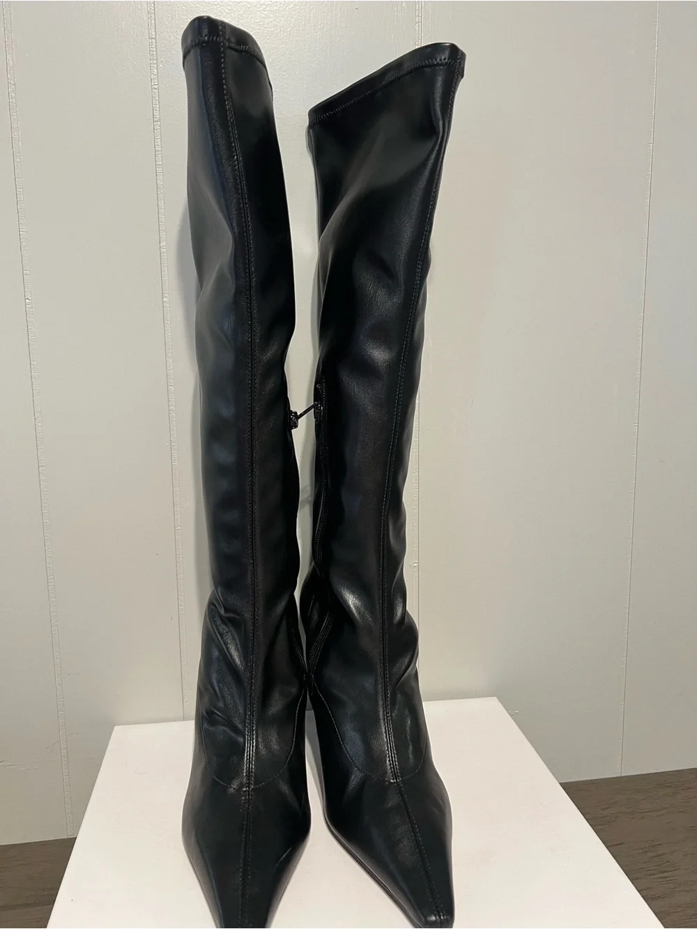 RAYE Alexandra Knee High Boots Women's Black Stiletto Pointed-Toe Boots